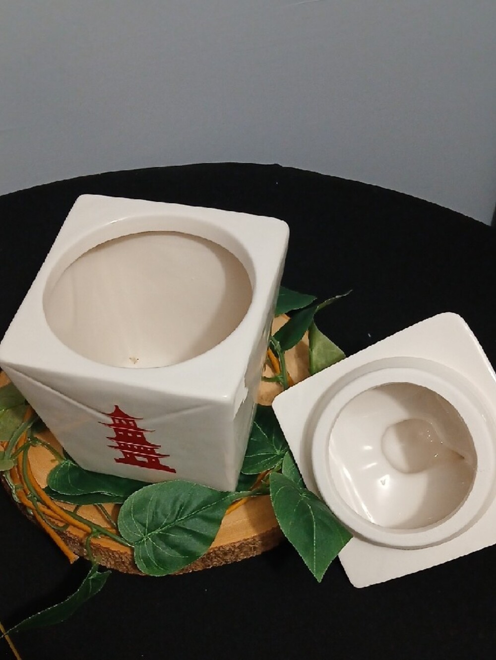 New! Ceramic Dumpling Canister with Red Pagoda and Yellow Lid Accent NWT - Picture 7 of 12